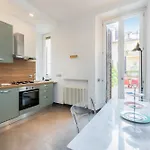 Apartment Secret Terrace By In Rome